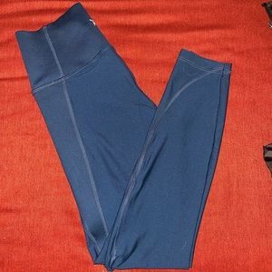 Old Navy Elevate Leggings